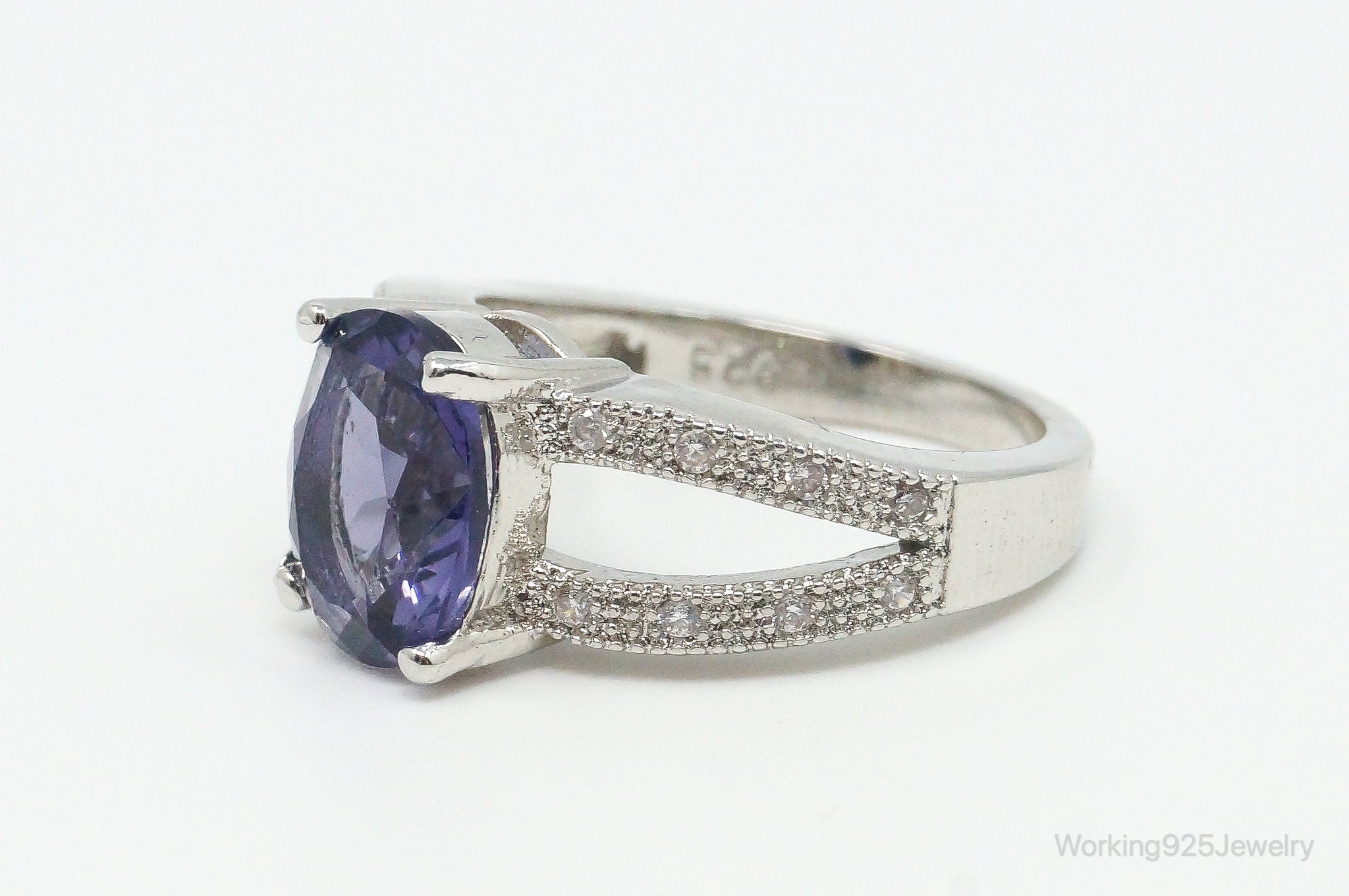 Vintage Amethyst Cubic Zirconia Sterling Silver Ring - Size 6.25