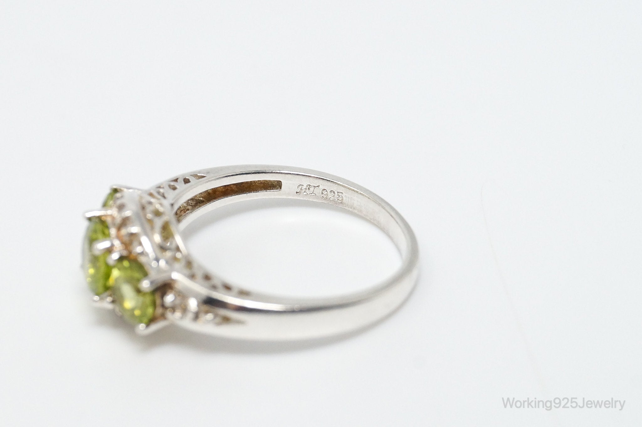 Vintage Designer HT Peridot Cubic Zirconia Sterling Silver Ring - Size 7.75