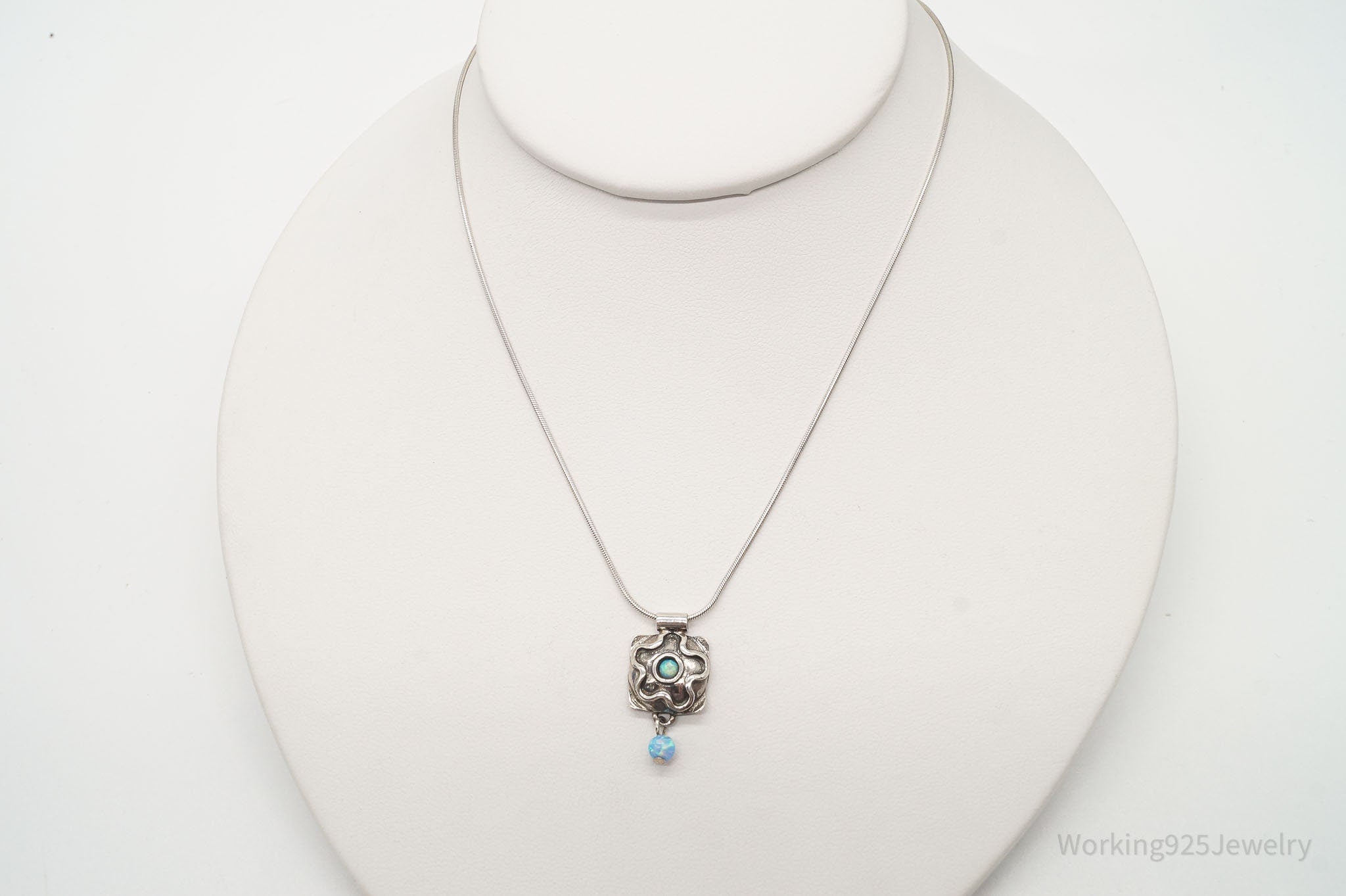 Vintage Flower Blue Fire Opal Hammered Style Sterling Silver Necklace