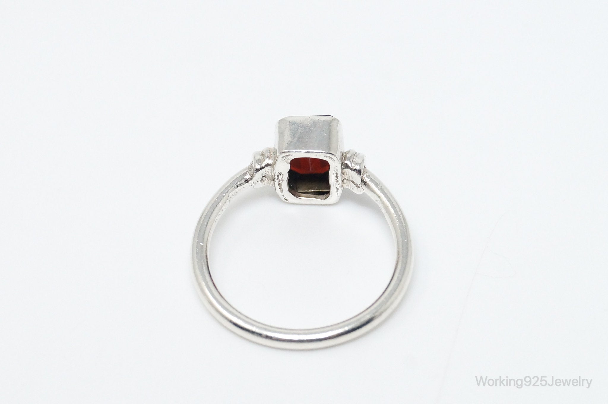 Vintage Garnet Sterling Silver Ring - Size 6.25