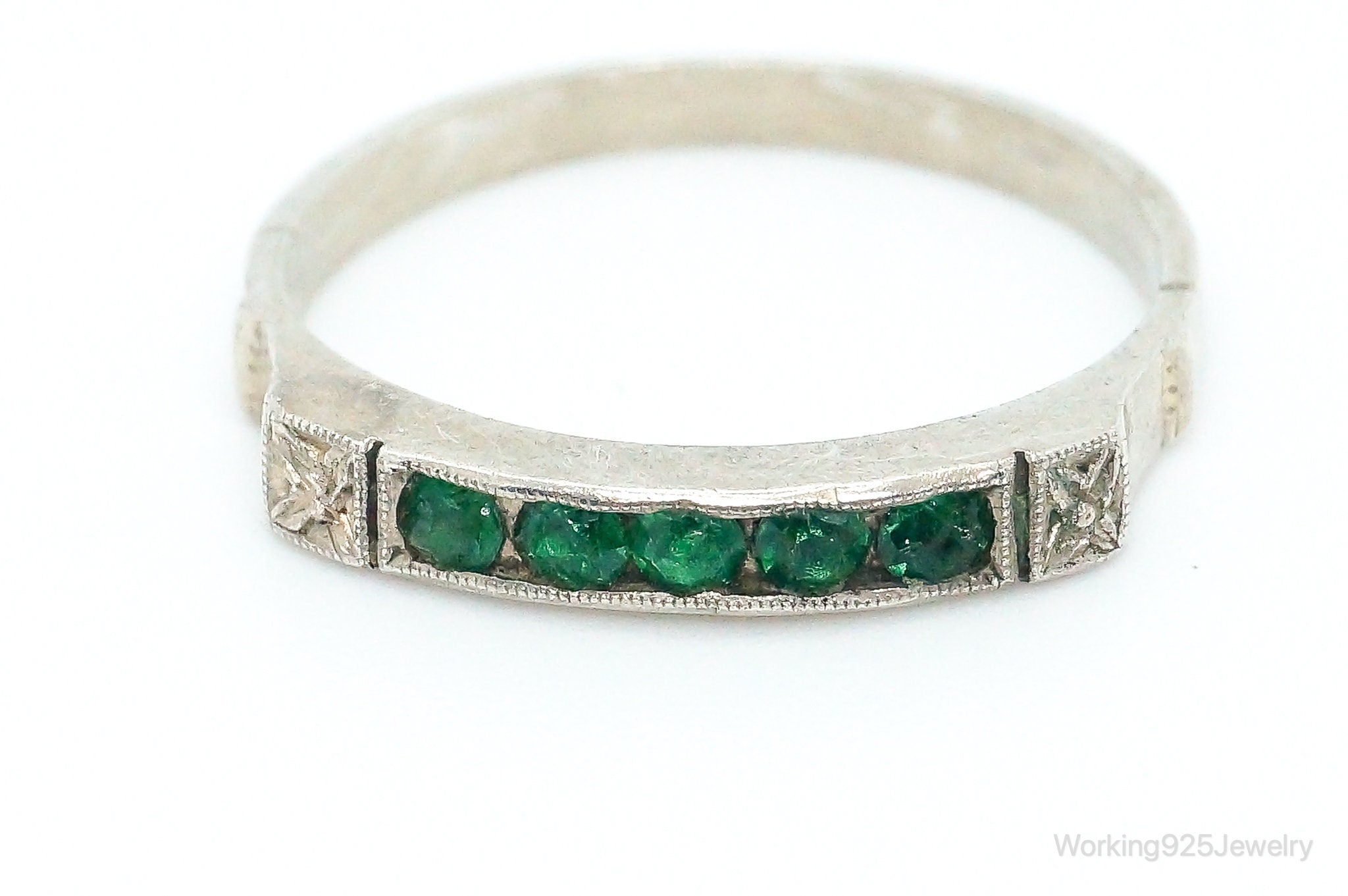 Antique Green Rhinestone Sterling Silver Ring - Size 8