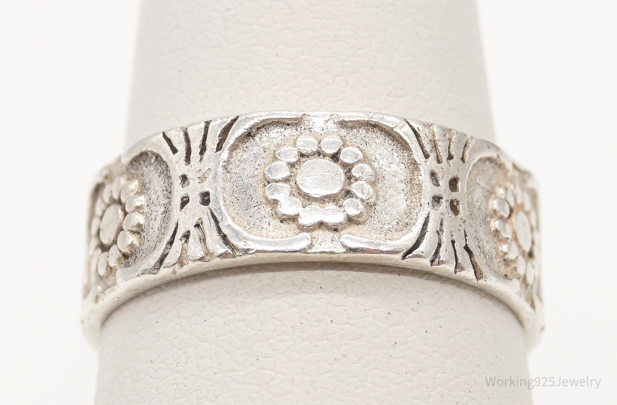 Vintage Floral Sterling Silver Band Ring - Size 5.75