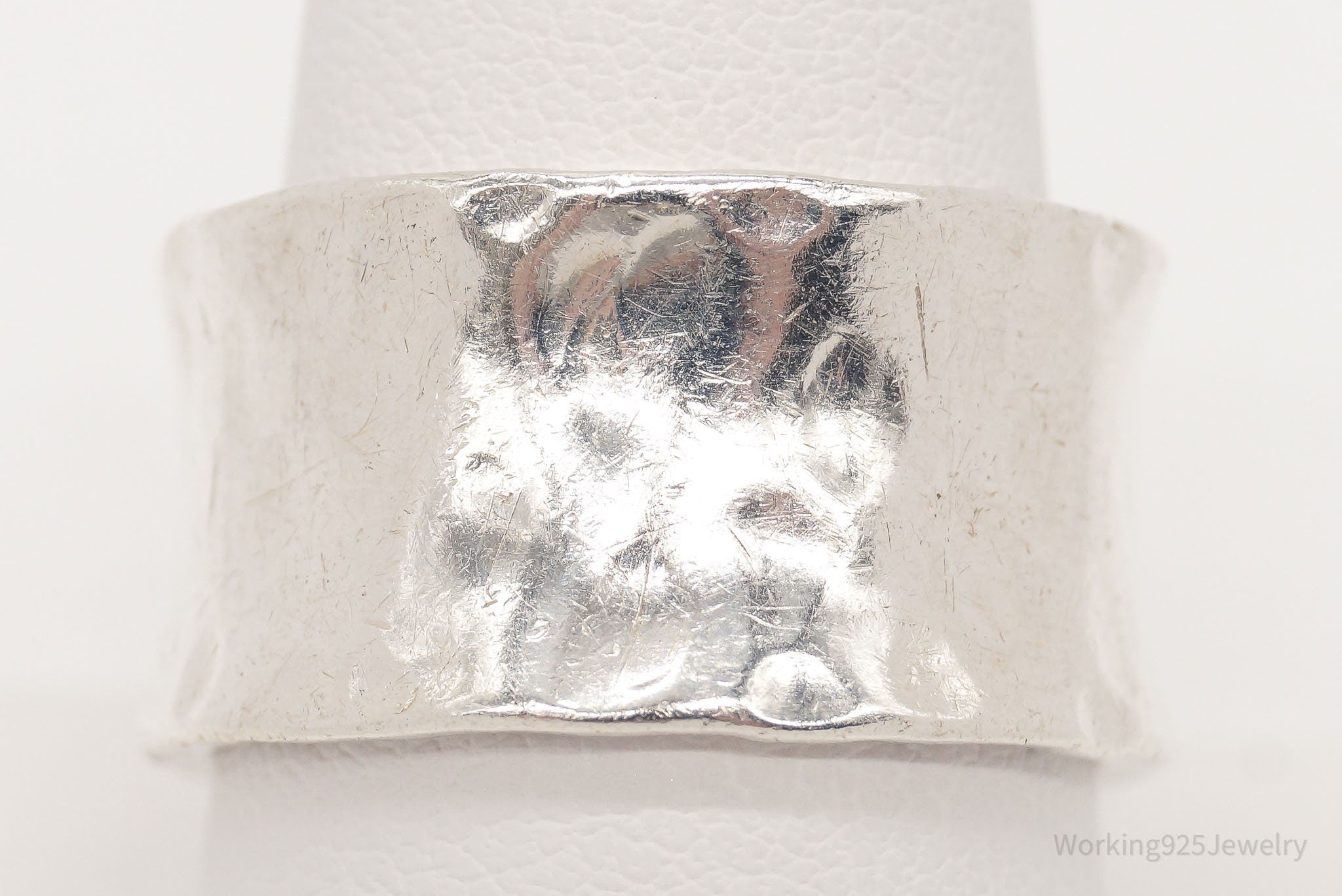 Vintage Hammered Style Sterling Silver Band Ring - Size 10.25