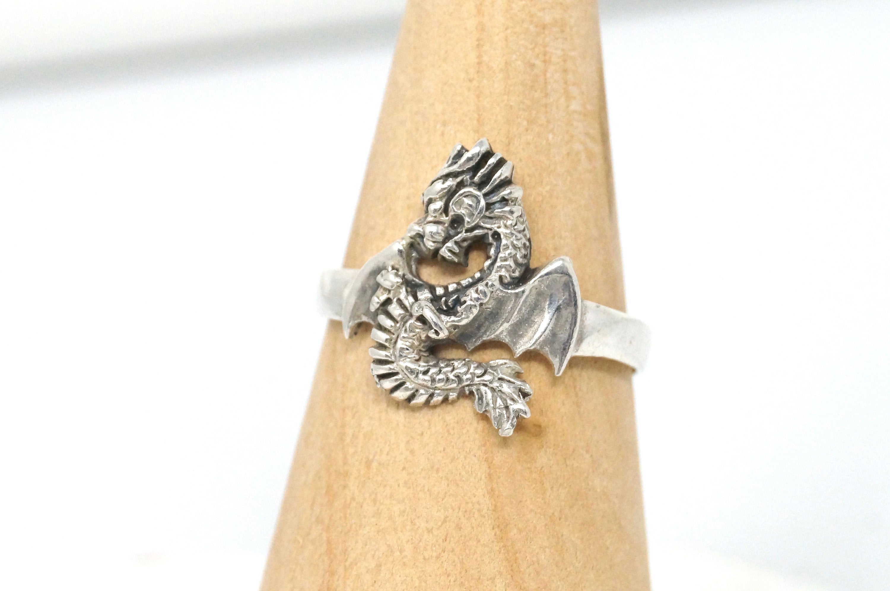 Amazing Vintage Flying Magical Dragon Sterling Silver Ring - Size 11