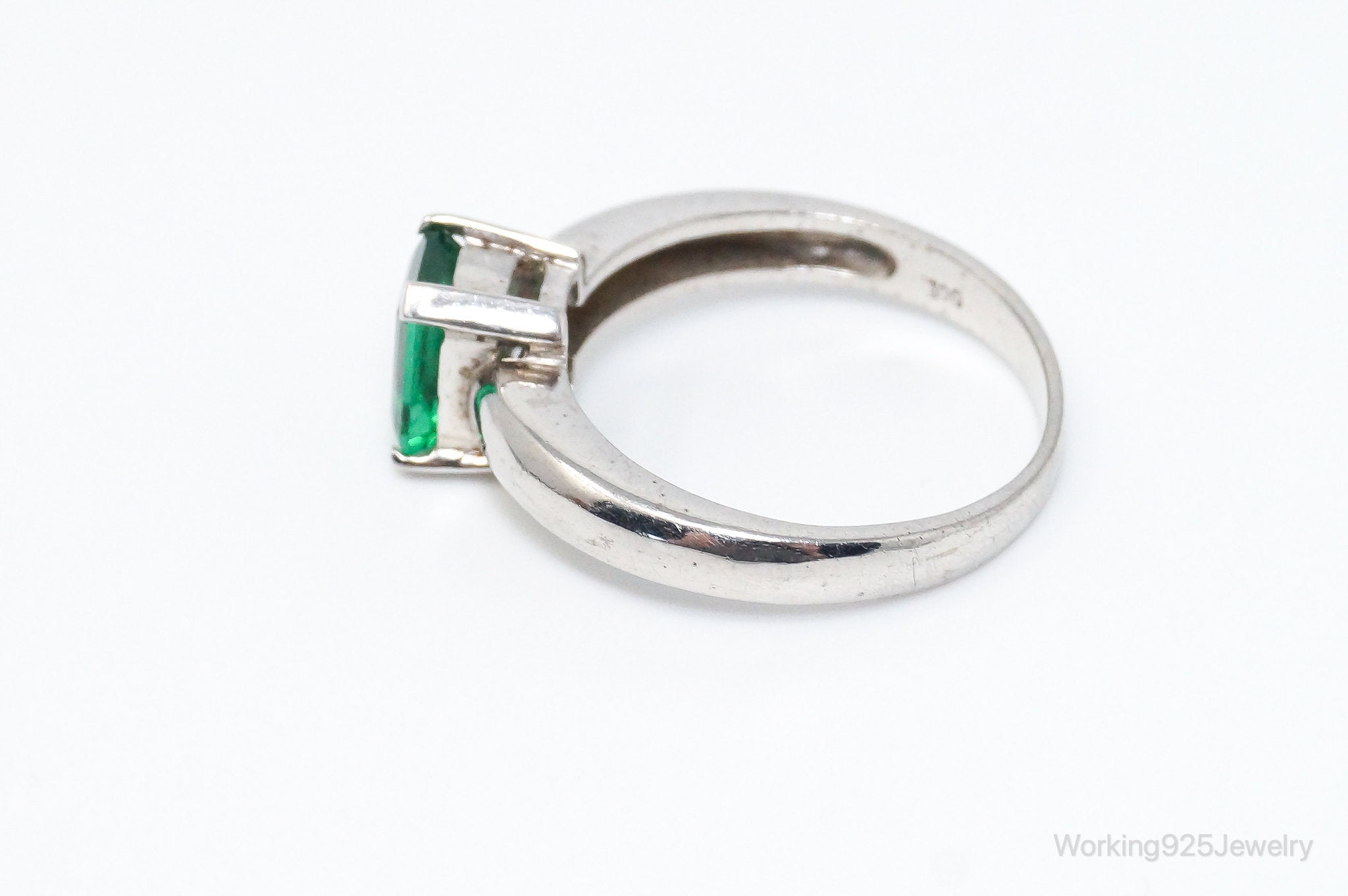 Vintage Lab Emerald Sterling Silver Ring - SZ 8.25