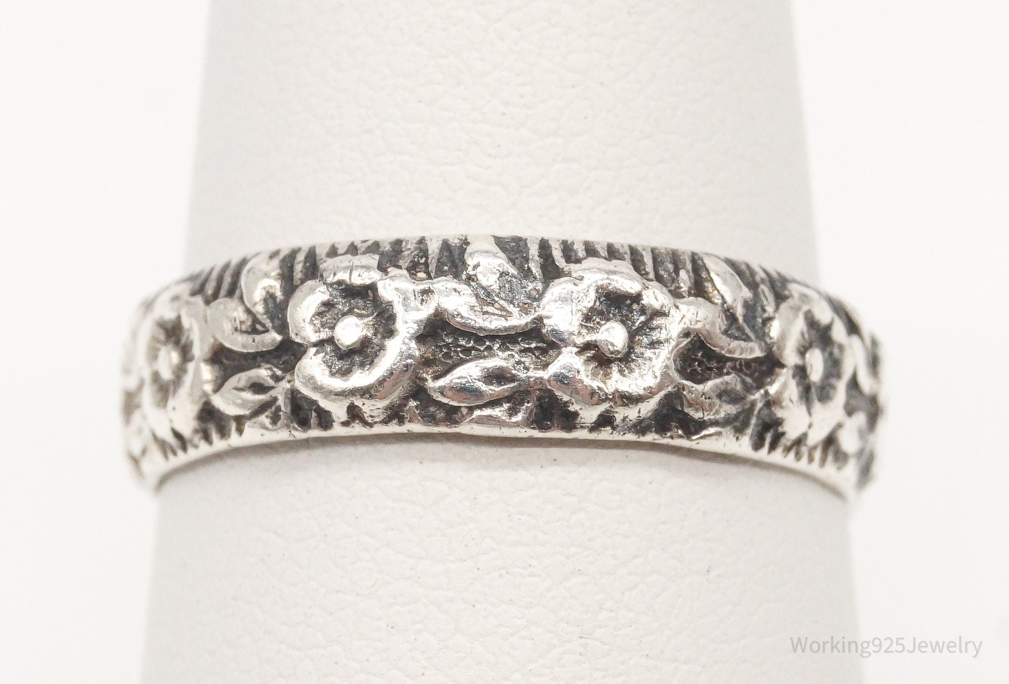 Vintage Flowers Sterling Silver Band Ring - Size 7