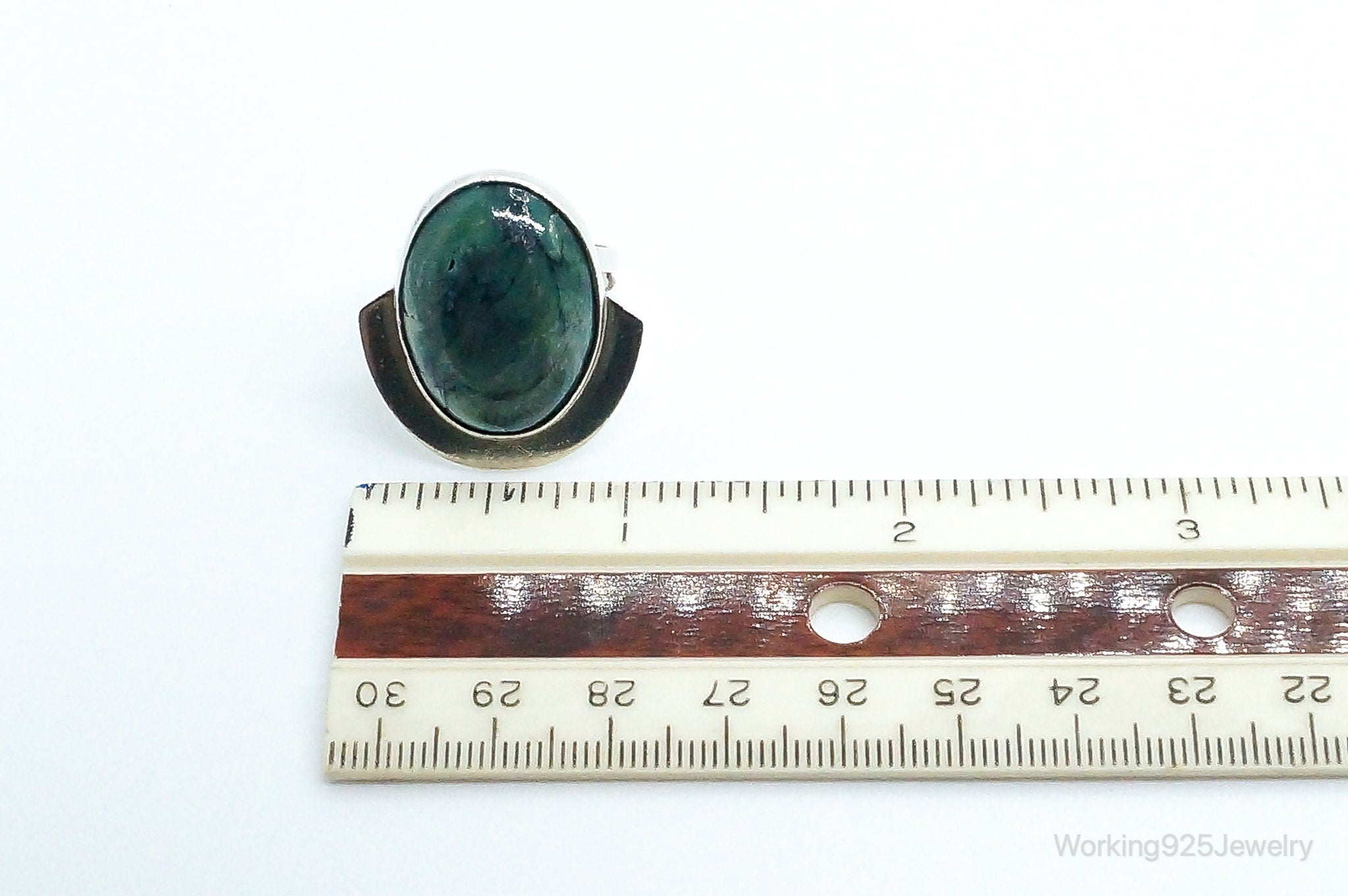 Vintage Green Agate Sterling Silver Ring - Size 8.25