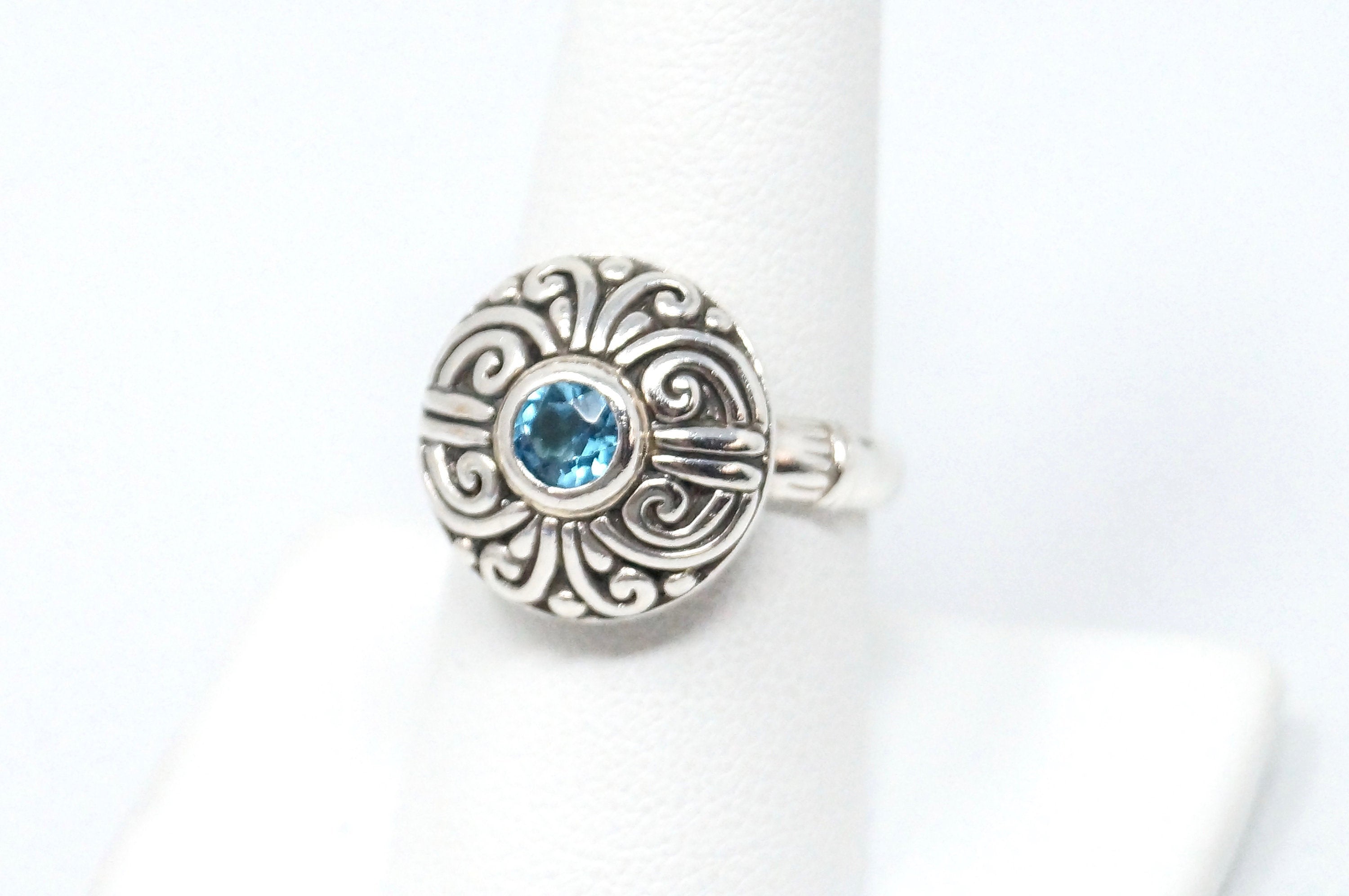 Vintage Balinese Style Blue Topaz Dome Swirl Scroll Sterling Silver Ring Size 8