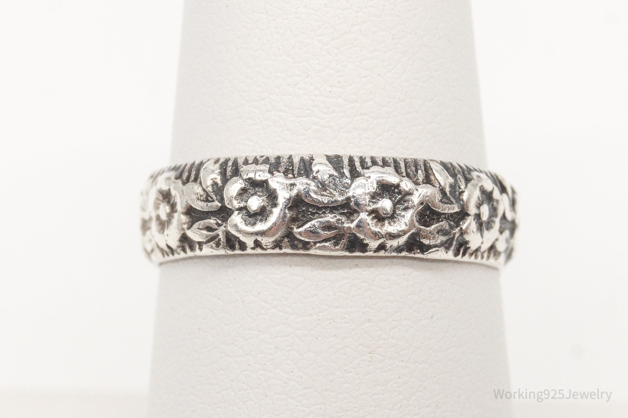 Vintage Flowers Sterling Silver Band Ring - Size 7