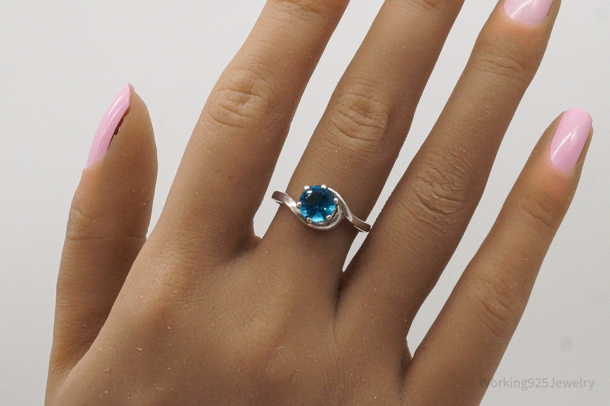 Vintage Blue Topaz Sterling Silver Ring - Size 9