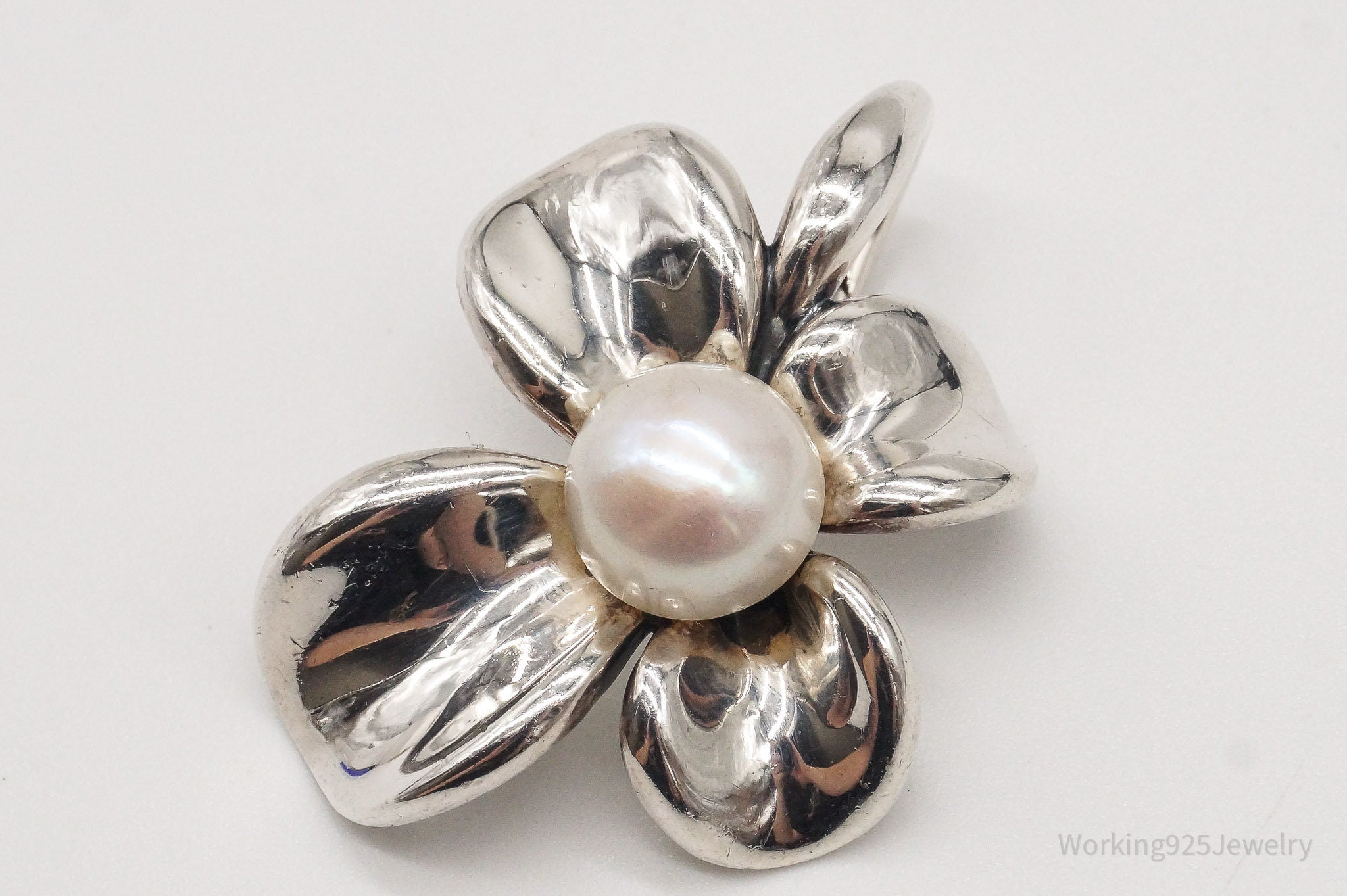 Large Vintage Designer Ann King Pearl Sterling Silver Flower Pendant