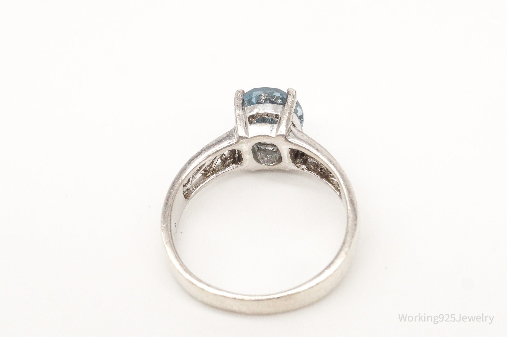 Vintage Blue Topaz Sterling Silver Ring - Size 6.75