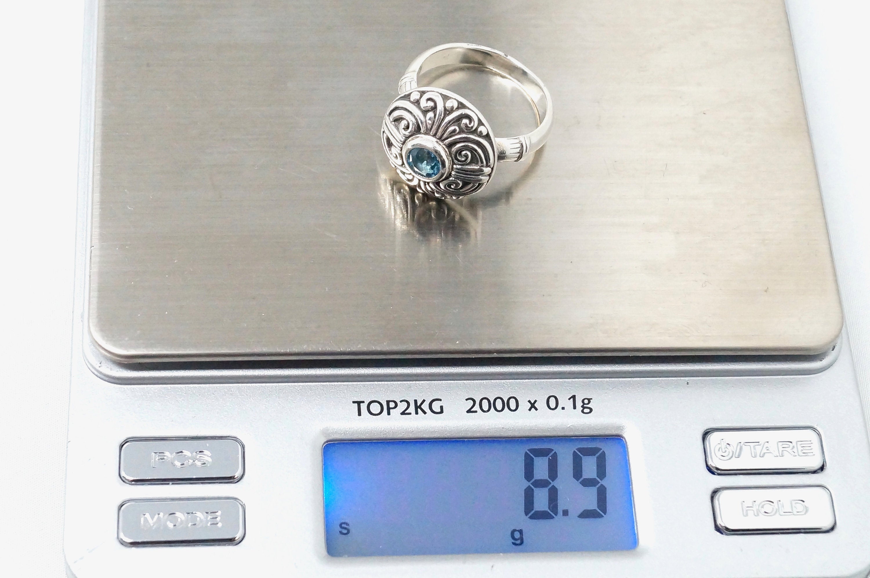 Vintage Balinese Style Blue Topaz Dome Swirl Scroll Sterling Silver Ring Size 8