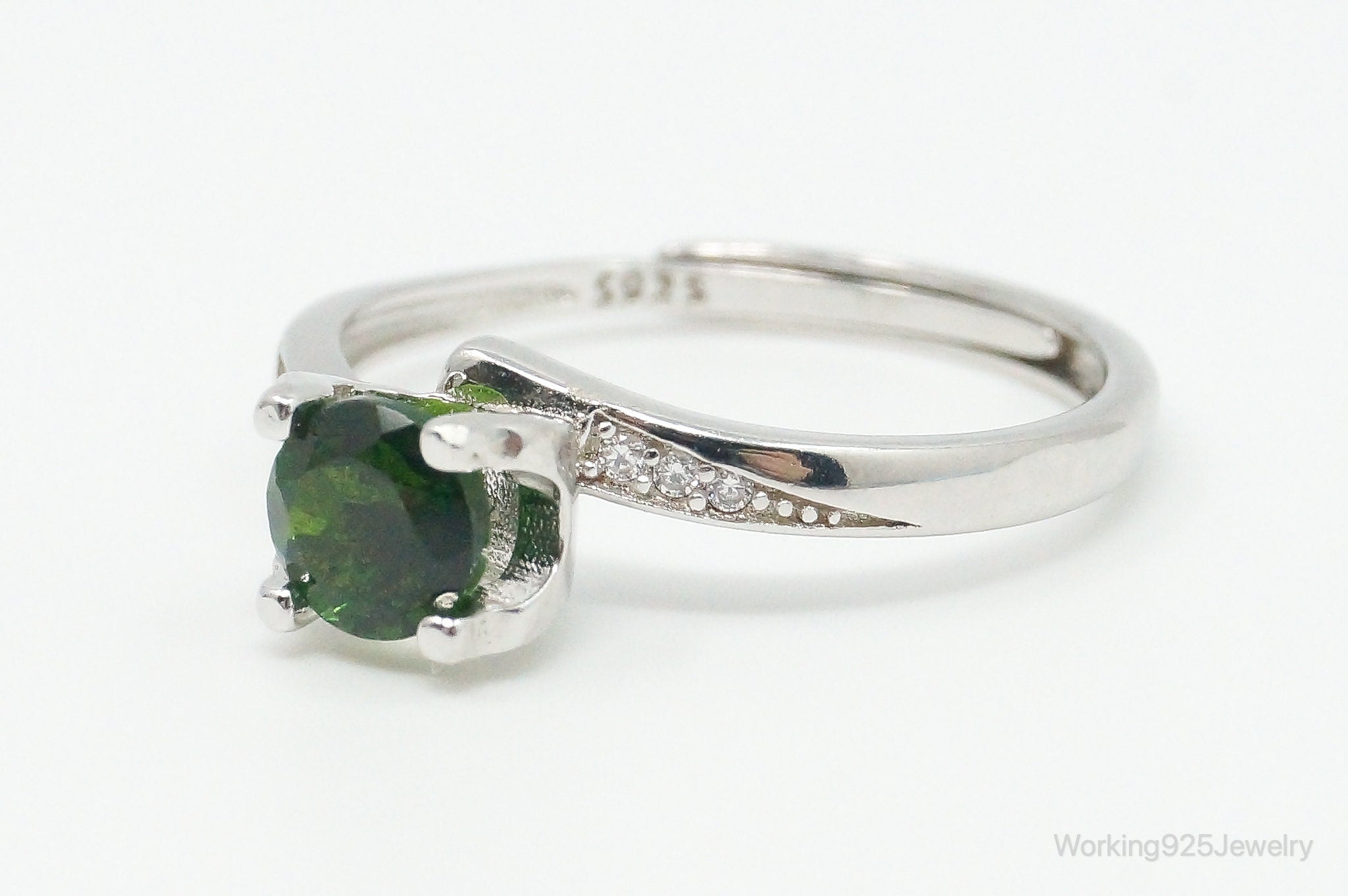 Green & White Cubic Zirconia Sterling Silver Ring - Size 6.25