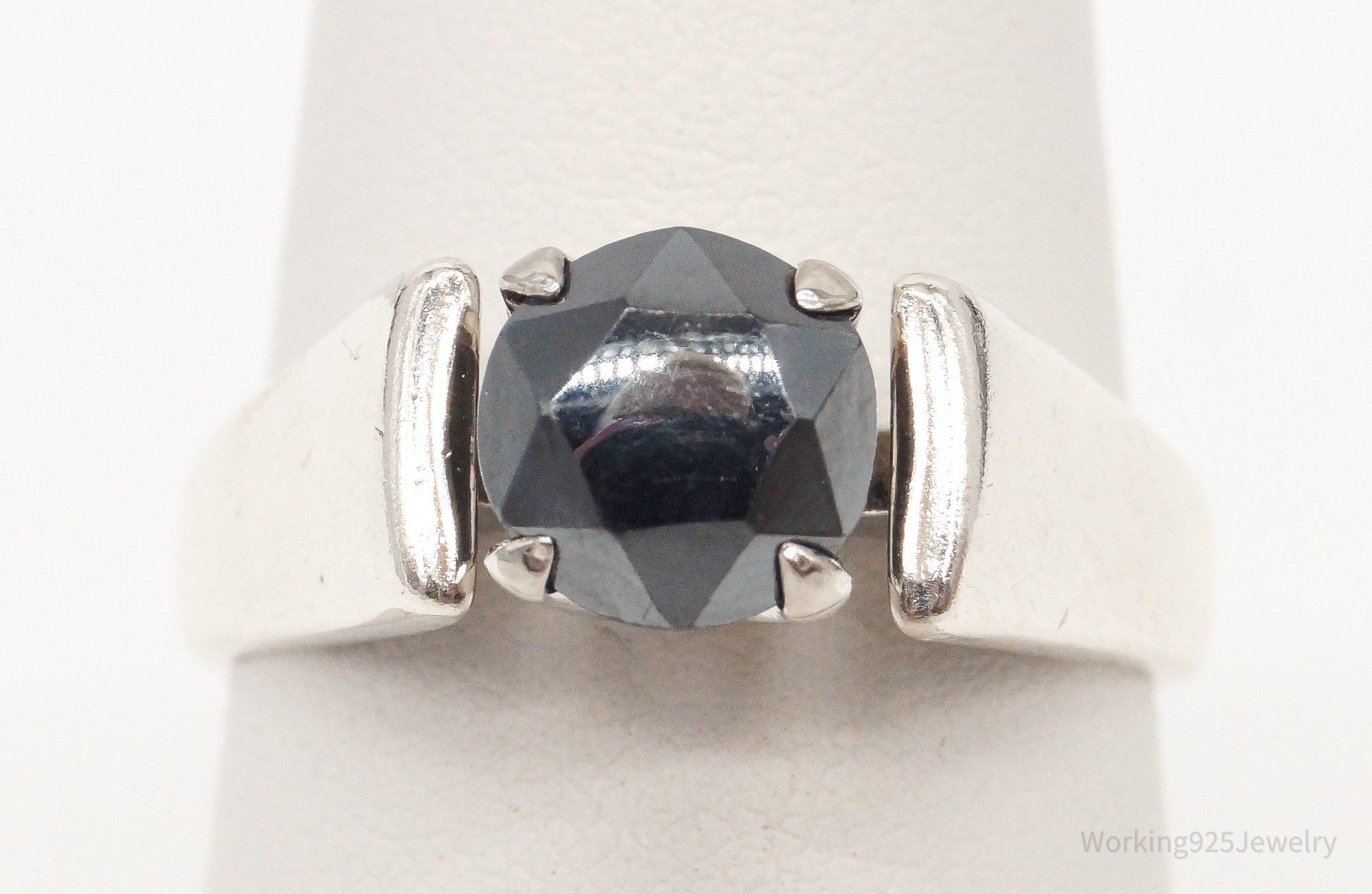 Antique Hematite Silver Ring - Size 7