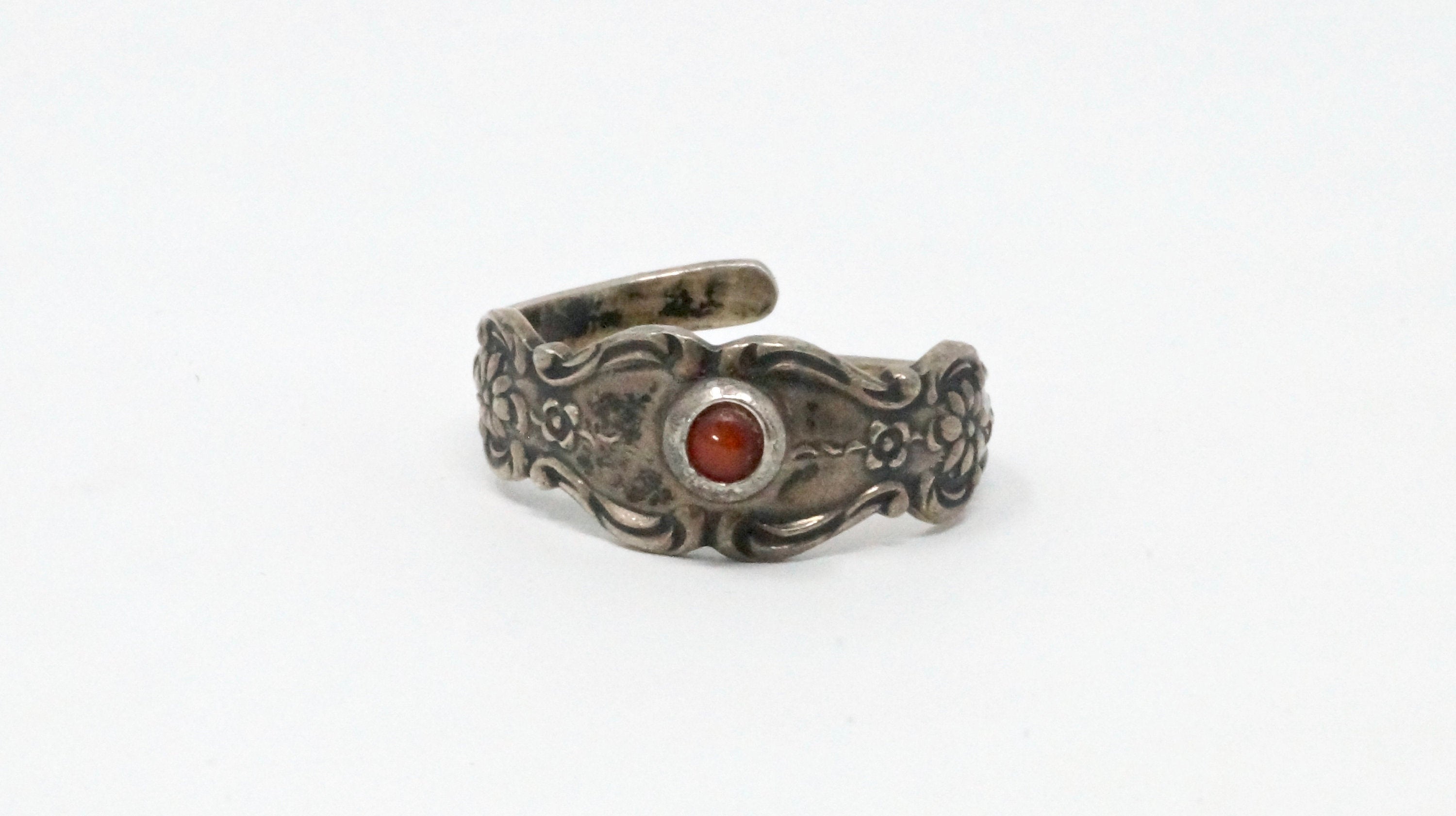 Vintage Designer Towle Red Coral Sterling Silver Adjustable Spoon Ring - Size 5