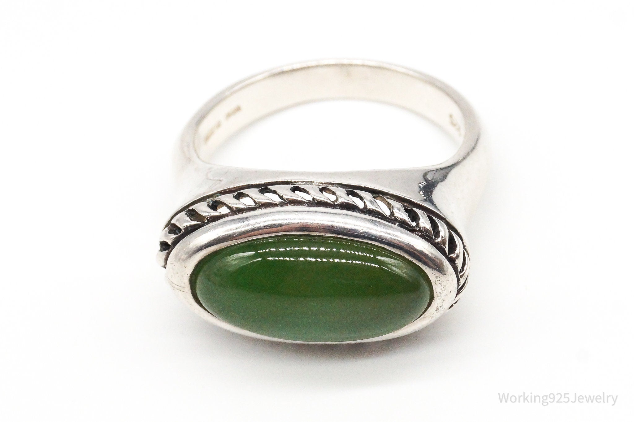 Vintage Jade Sterling Silver Ring - Size 11.25