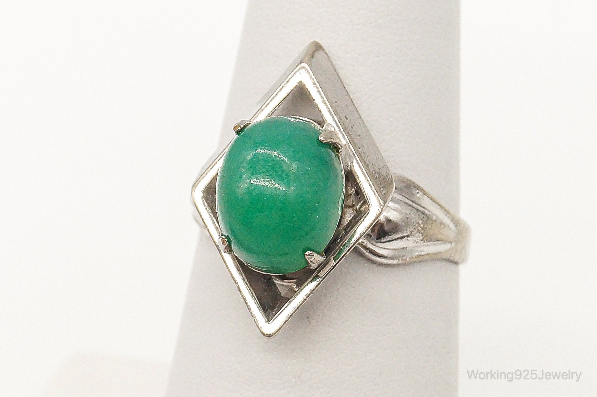 Antique Green Gemstone Sterling Silver Plated Rotating Ring - Size 6.75