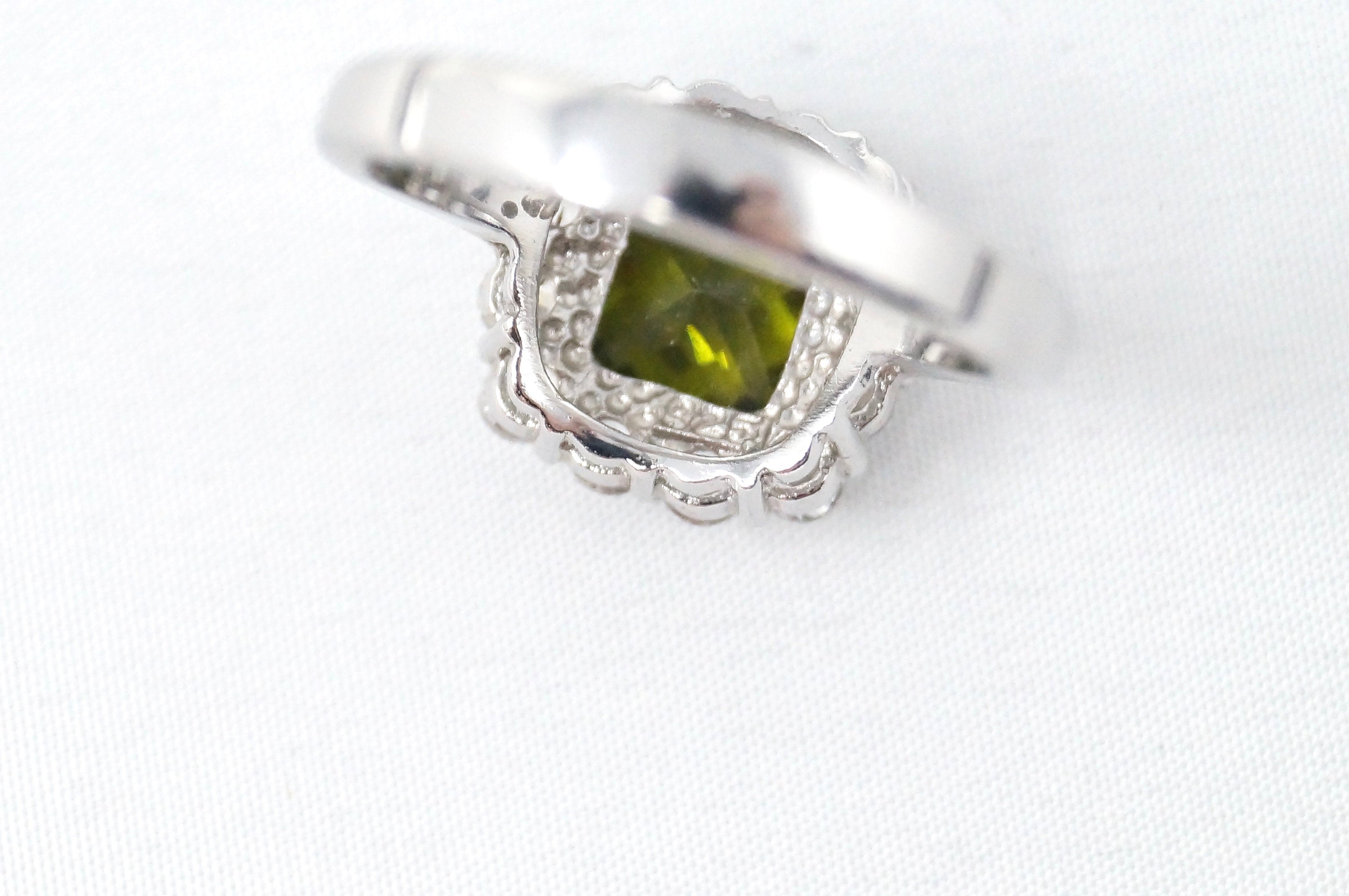 Art Deco Style Vintage Green Peridot CZ Accented Sterling Silver Ring Size 6.75