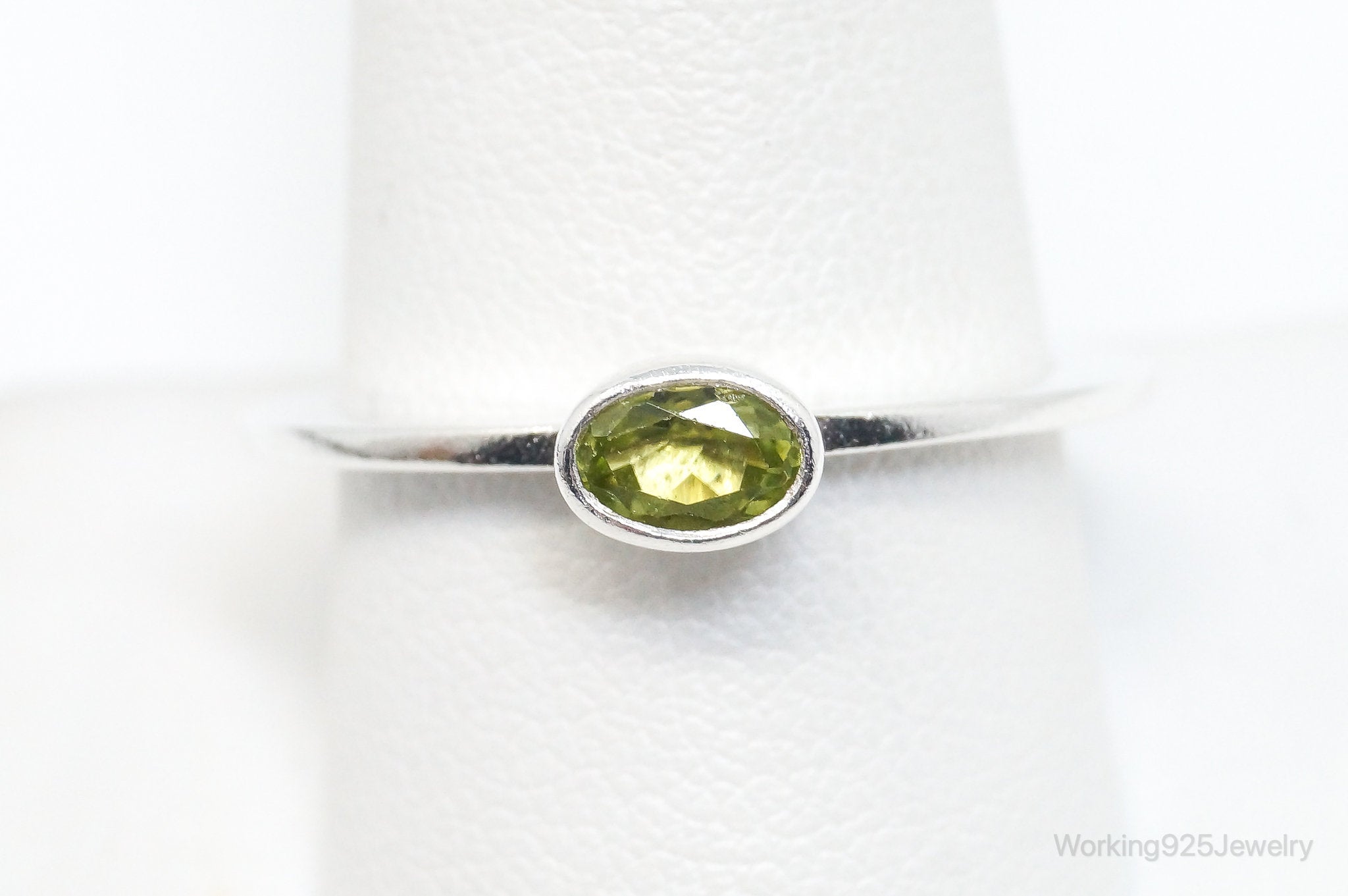 Vintage Green Peridot Sterling Silver Stacker Stackable Ring - SZ 9.5