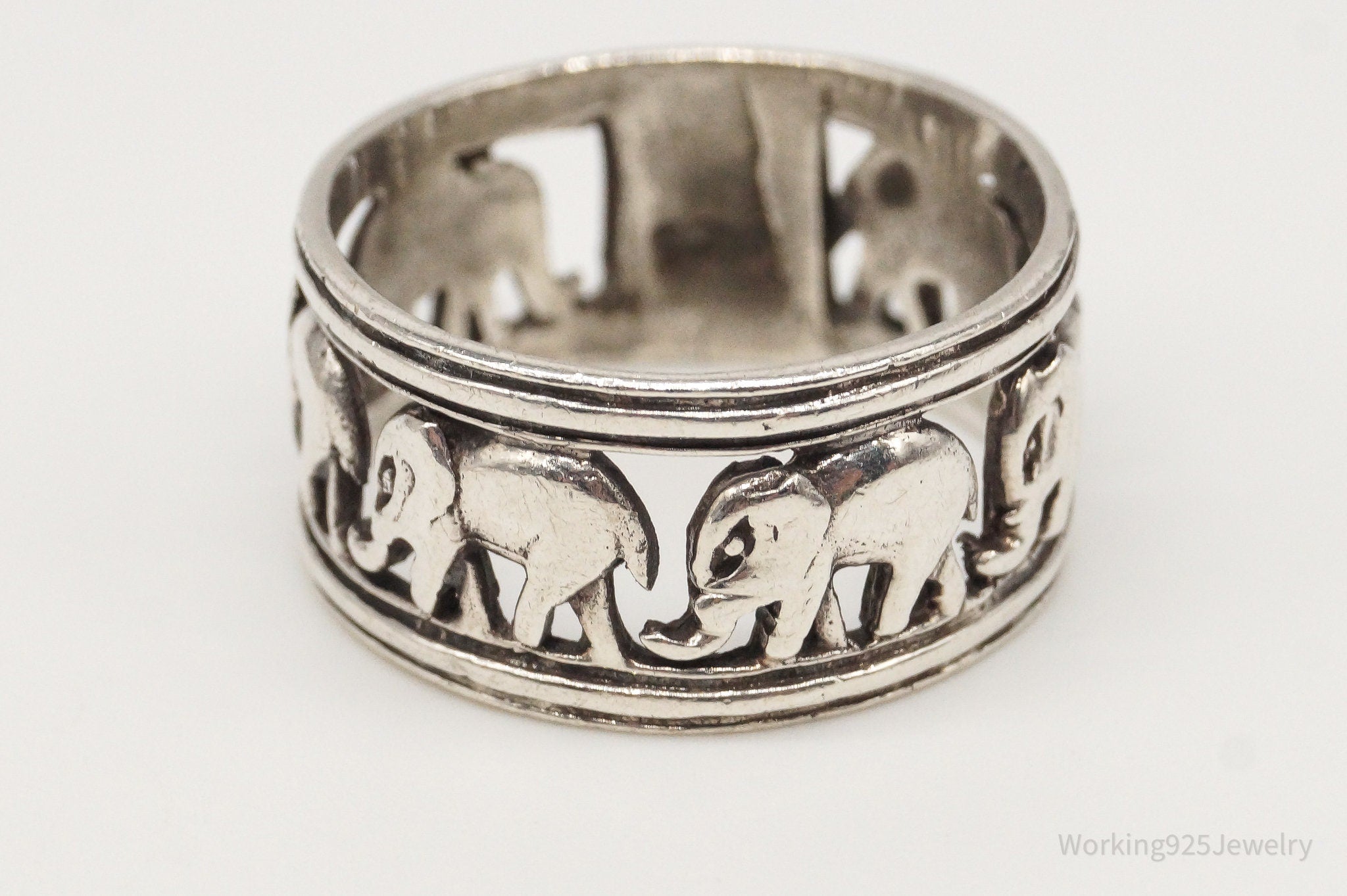 Vintage Elephants Good Luck Sterling Silver Band Ring - Size 8.75