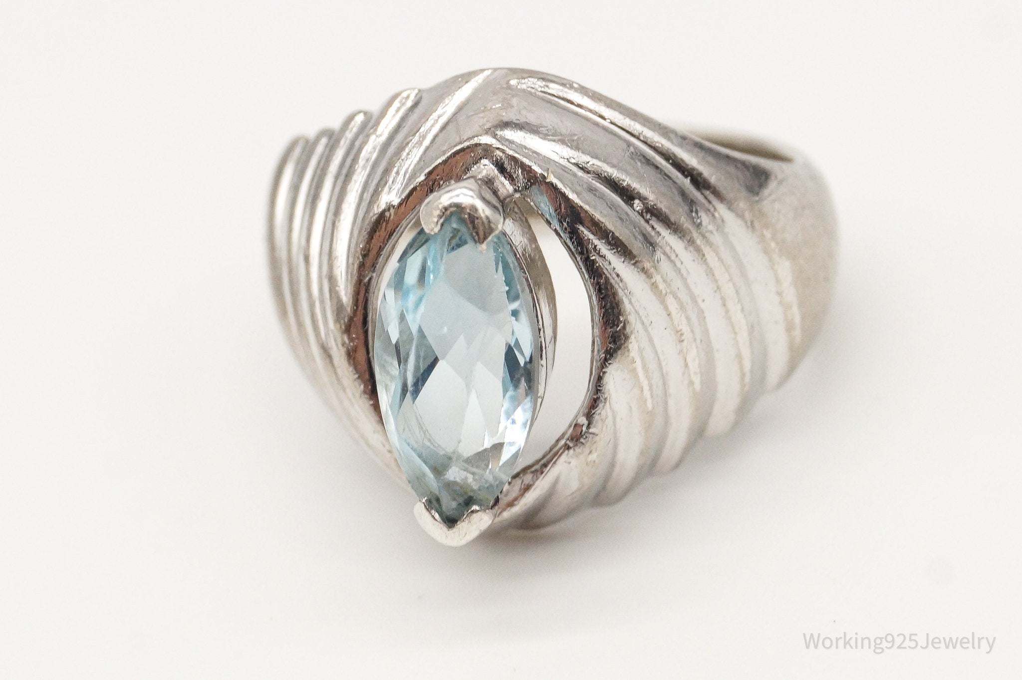 Vintage Blue Topaz Sterling Silver Ring - Size 7.75